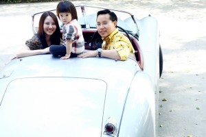 เยี่ยมบ้านเรือนไทยประยุกต์ ของ อรรถวิชช์ – พิณ สุวรรณภักดี